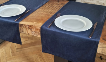 Welurowy bieżnik 140x40 cm granatowy