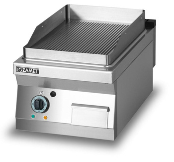 Grill płytowy elektryczny - płyta ryflowana