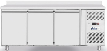Stół chłodniczy 3-drzwiowy Hendi Profi Line, poj. 450 l