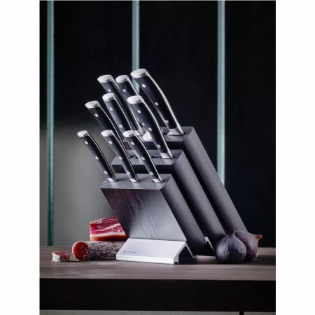 CLASSIC IKON Nóż nakiri 17/29,7 cm