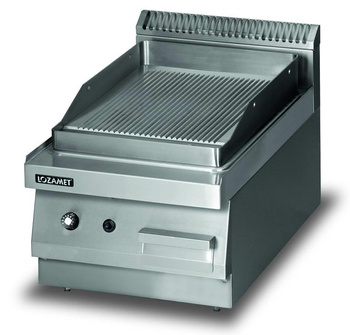 Grill płytowy gazowy -płyta ryflowana