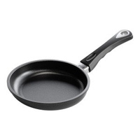AMT Patelnia aluminiowa Ø20 cm